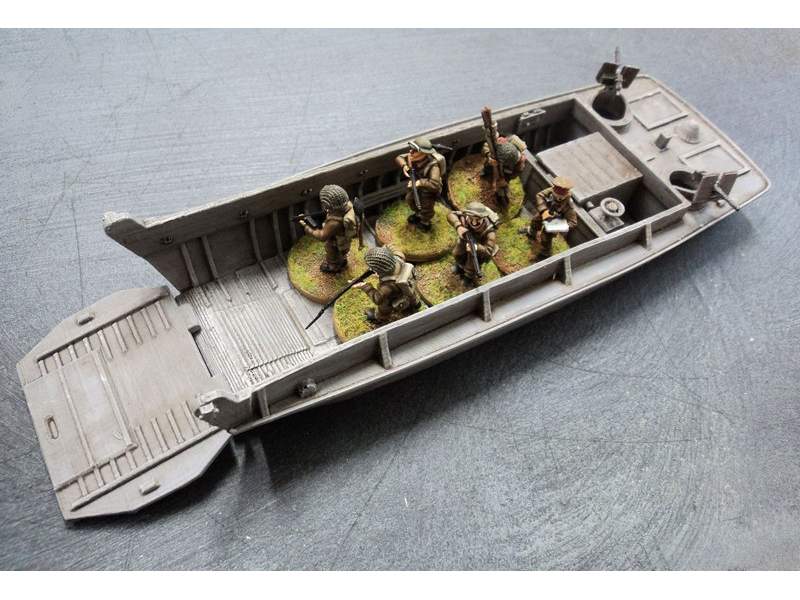 LCVP Higgins US landing craft 1:56 (28mm)