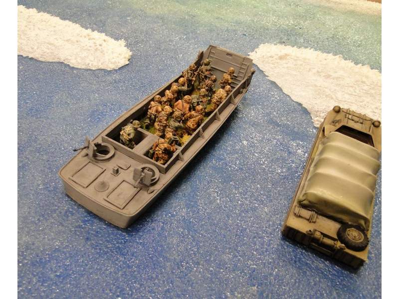 LCVP Higgins US landing craft 1:56 (28mm)