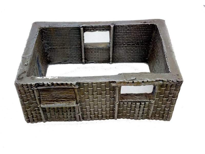 Vietnam House with Bamboo Reed Walls 1:56 (28mm)