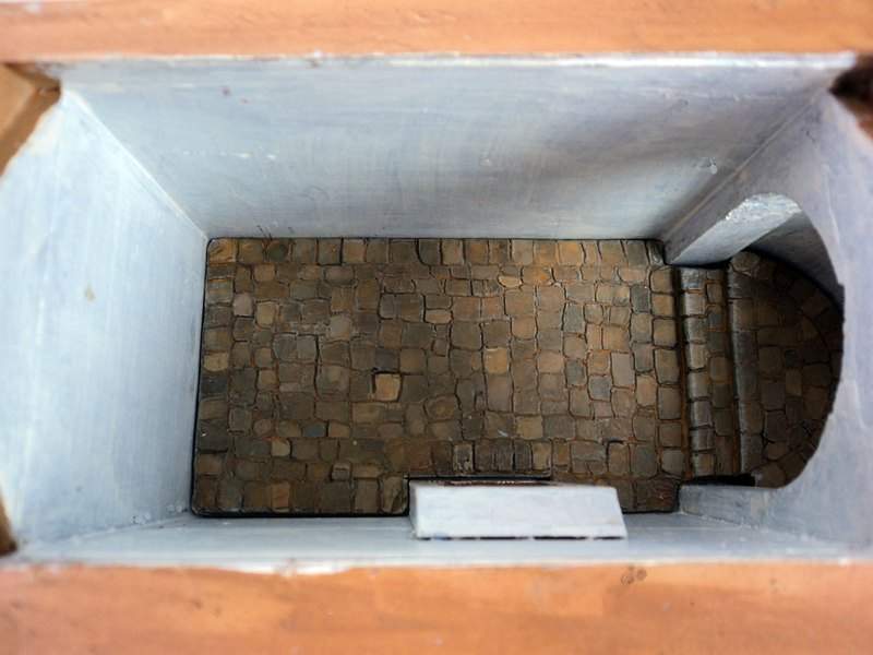 Romanesque Small Church 1:56 (28mm)