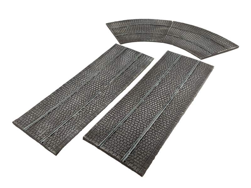 Cobblestone road – bent section with tram tracks, 28mm 1:56 scale