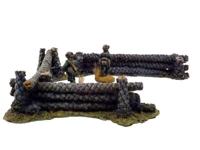 Coconut-logs defense barricade, set of two 1:56 (28mm)