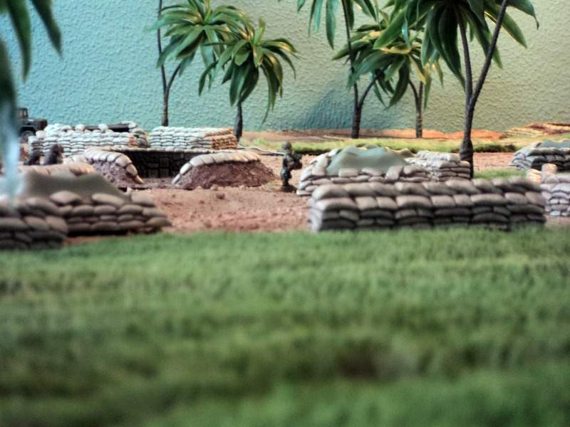 Vietnam Firebase shelter 1:56 (28mm)