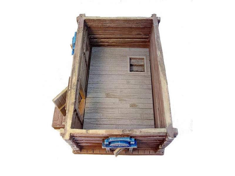 Russian traditional house 1:56 (28mm)