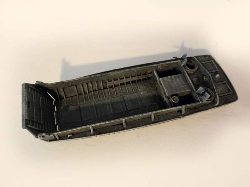 LCVP Higgins (Late armored version) US landing craft 1:56 (28mm)