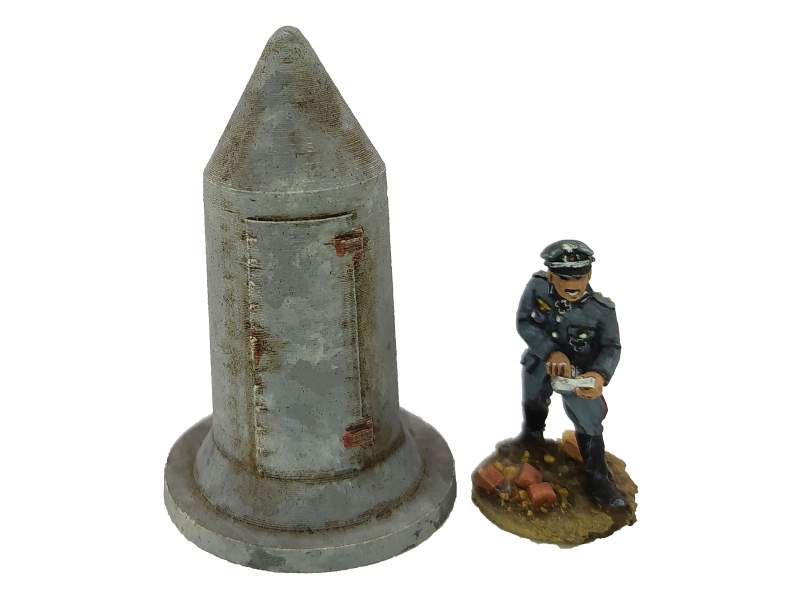 German Single Person Air-raid shelter, 28mm (1:56)